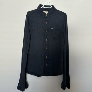 Hollister men’s blue shirt